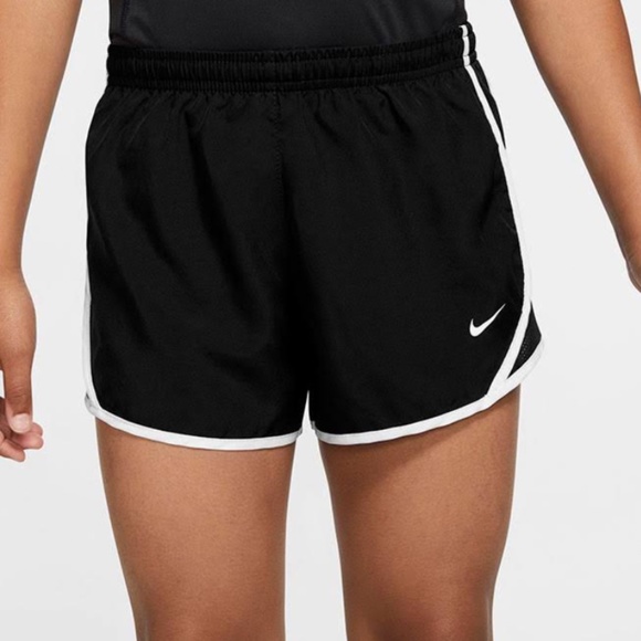 Nike Girls Running Shorts - Picture 1 of 5